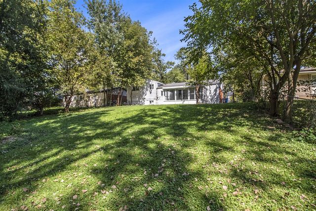 8650 Cedar Court, Ypsilanti, MI 48198