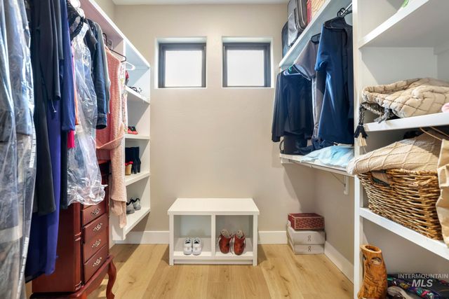 2054 Red Rock, Twin Falls, ID 83301