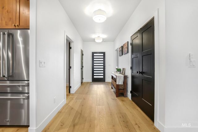 2054 Red Rock, Twin Falls, ID 83301