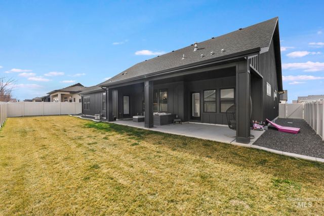 2054 Red Rock, Twin Falls, ID 83301