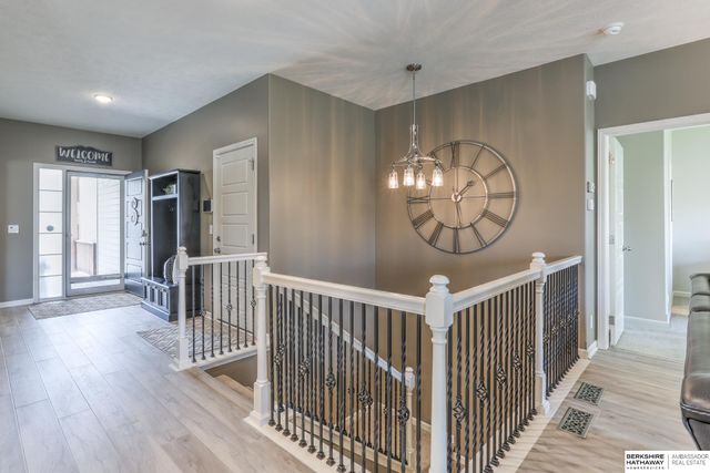 6010 N 152 Avenue, Omaha, NE 68116