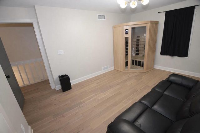 12918 Bell ROAD, Caledonia, WI 53108