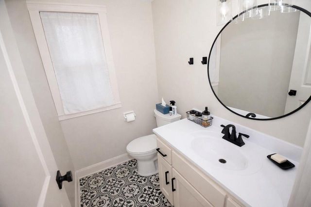 12918 Bell ROAD, Caledonia, WI 53108