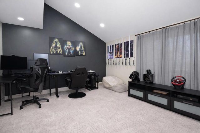 12918 Bell ROAD, Caledonia, WI 53108