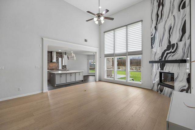 11901 Smithton Avenue, Mckinney, TX 75071