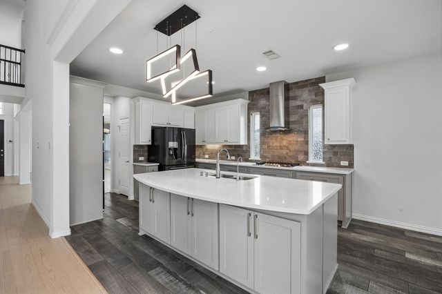 11901 Smithton Avenue, Mckinney, TX 75071
