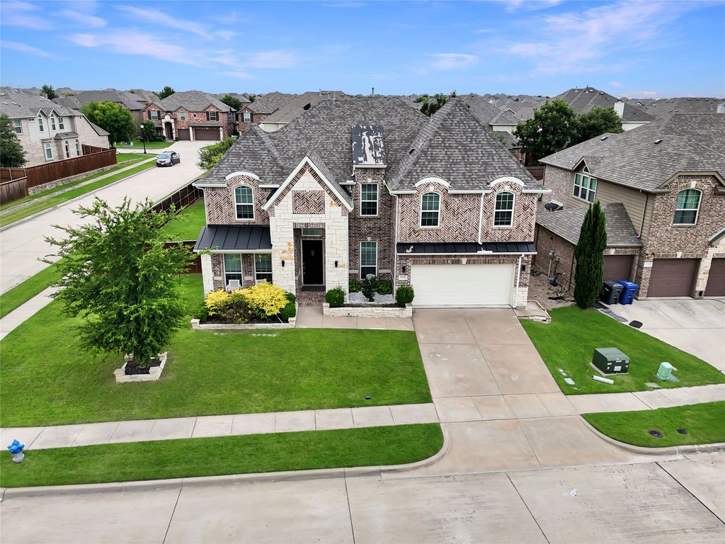 11901 Smithton Avenue, Mckinney, TX 75071