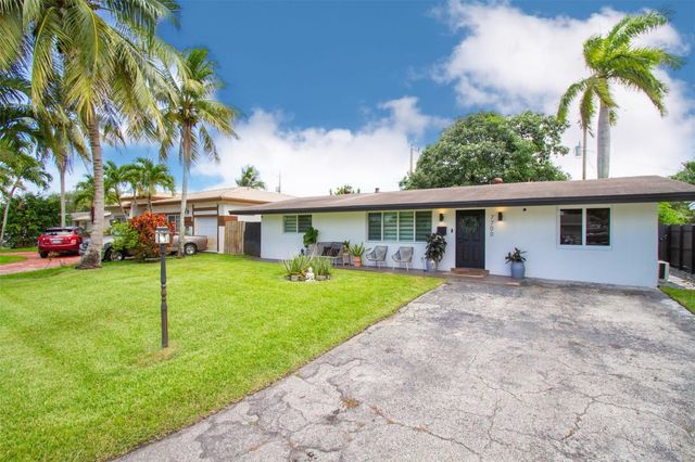 7700 NW 15th Street, Pembroke Pines, FL 33024