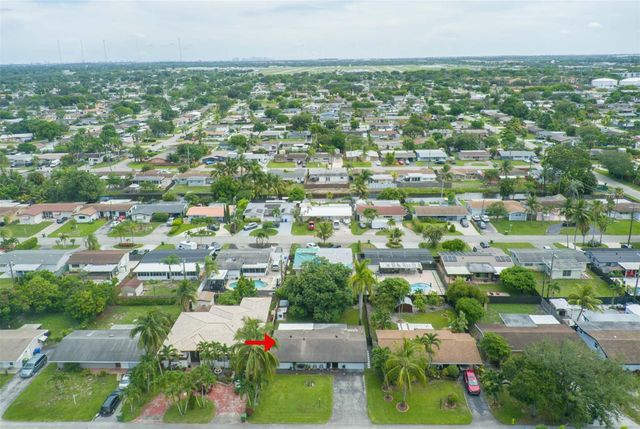 7700 NW 15th Street, Pembroke Pines, FL 33024