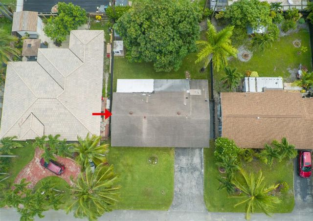 7700 NW 15th Street, Pembroke Pines, FL 33024