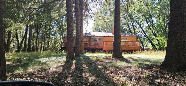 11782 Blackberry Pl, Nevada City, CA 95959