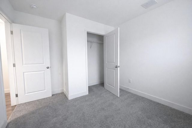 1 Corral Lane 37, Ashland, OR 97520