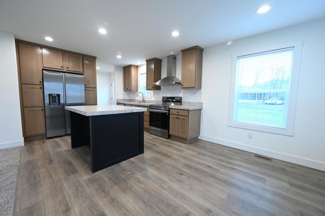 1 Corral Lane 37, Ashland, OR 97520