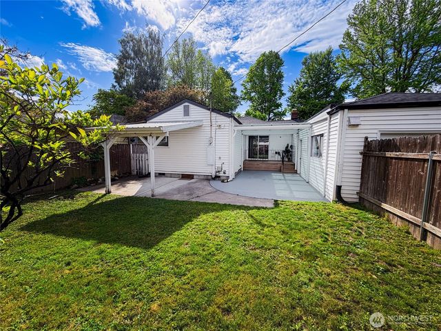 1308 19th Avenue, Longview, WA 98632