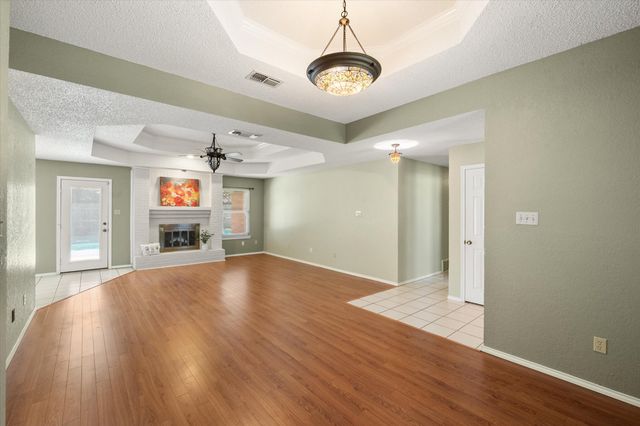 100 Downwood Drive, Burleson, TX 76028