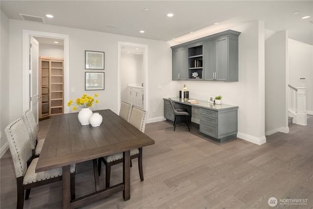 7254 N Mercer Way, Mercer Island, WA 98040