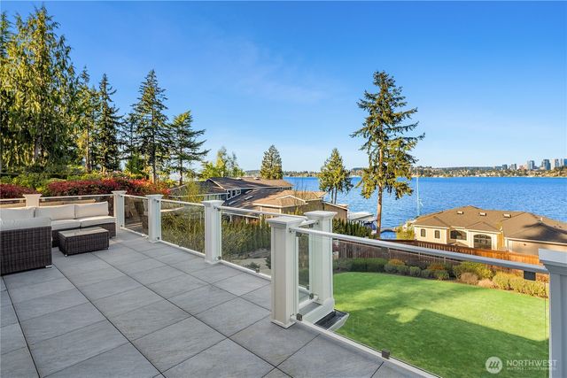 7254 N Mercer Way, Mercer Island, WA 98040