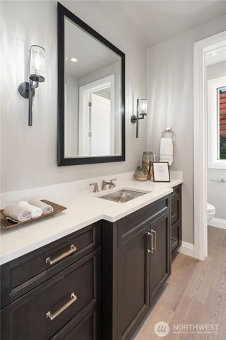7254 N Mercer Way, Mercer Island, WA 98040