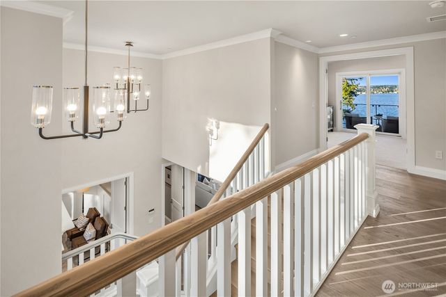 7254 N Mercer Way, Mercer Island, WA 98040