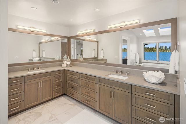 7254 N Mercer Way, Mercer Island, WA 98040