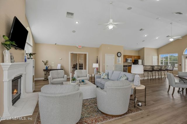 4369 EDGEWATER CROSSING Drive 11-2, Jacksonville, FL 32257