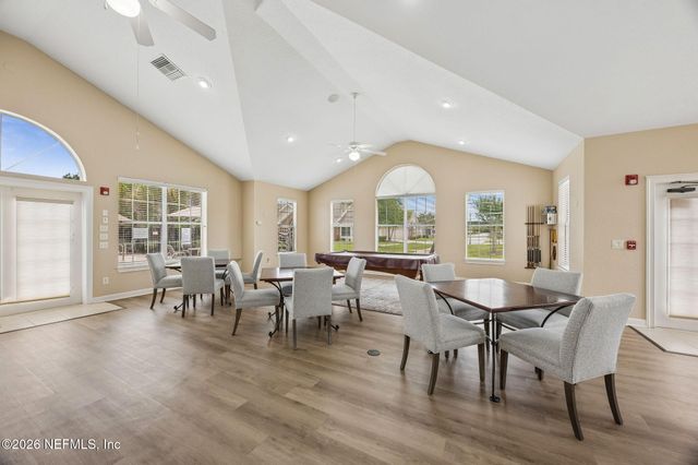 4369 EDGEWATER CROSSING Drive 11-2, Jacksonville, FL 32257