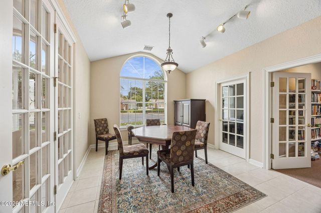 4369 EDGEWATER CROSSING Drive 11-2, Jacksonville, FL 32257