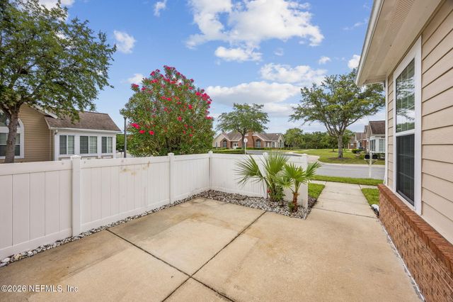 4369 EDGEWATER CROSSING Drive 11-2, Jacksonville, FL 32257
