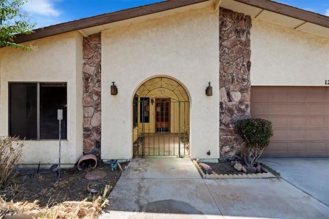12690 Augusta Way, Victorville, CA 92395