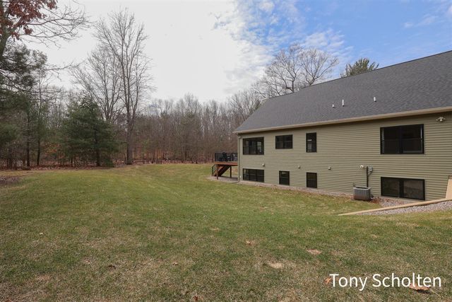 13268 Ferris Street, Grand Haven, MI 49417