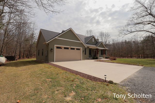 13268 Ferris Street, Grand Haven, MI 49417