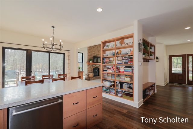 13268 Ferris Street, Grand Haven, MI 49417