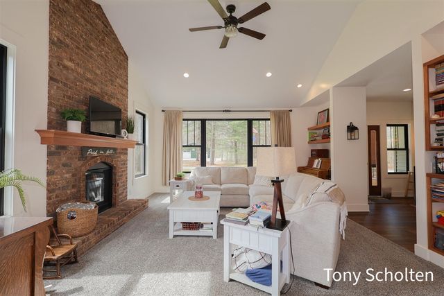 13268 Ferris Street, Grand Haven, MI 49417