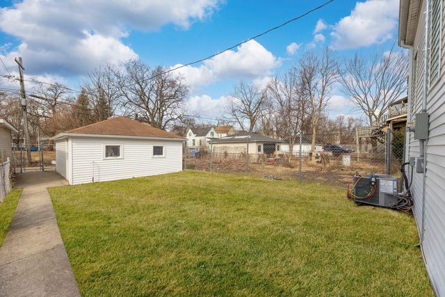 6742 S Carpenter Street, Chicago, IL 60621