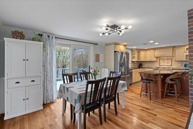 5 Mason Drive, Essex Junction, VT 05452