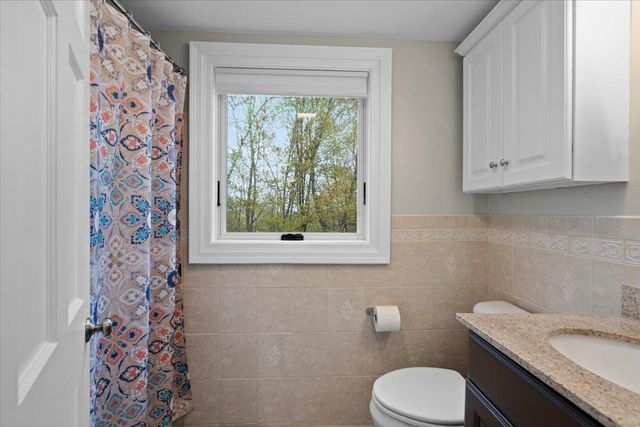 5 Mason Drive, Essex Junction, VT 05452