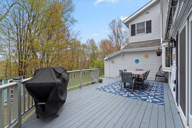 5 Mason Drive, Essex Junction, VT 05452