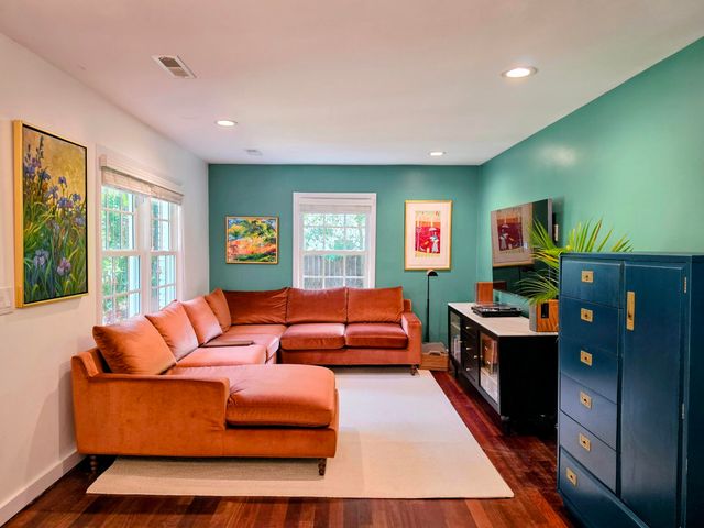 256 Forest Trail, Isle Of Palms, SC 29451