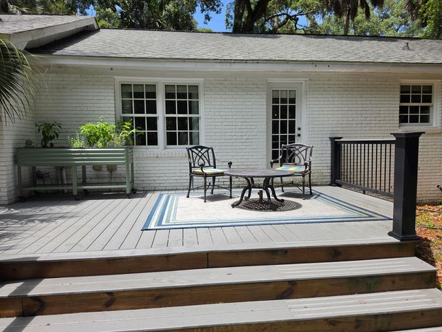 256 Forest Trail, Isle Of Palms, SC 29451