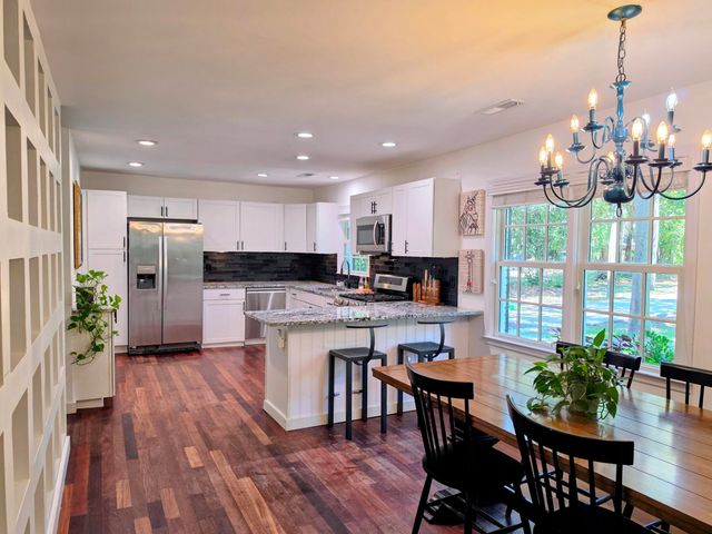 256 Forest Trail, Isle Of Palms, SC 29451