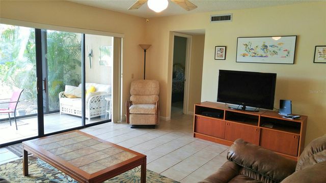5677 ASHTON LAKE DRIVE 11, Sarasota, FL 34231