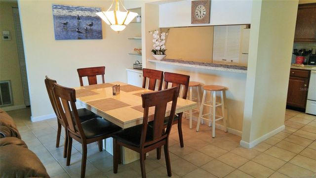 5677 ASHTON LAKE DRIVE 11, Sarasota, FL 34231