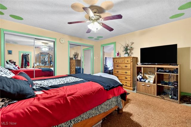 2943 W 17th Street, Cleveland, OH 44113