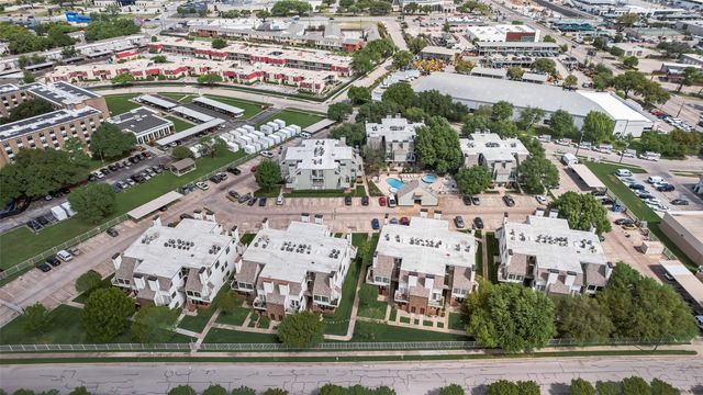 3121 Sondra Drive 302, Fort Worth, TX 76107