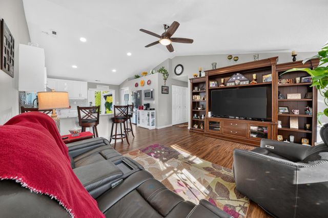 12420 W 4th Ave, Airway Heights, WA 99001
