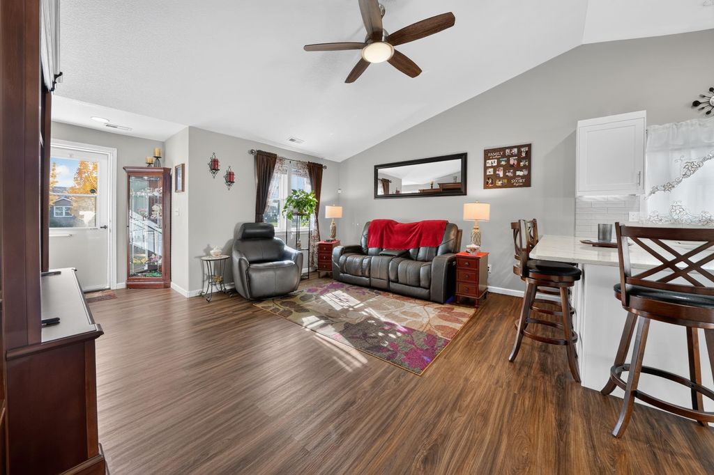 12420 W 4th Ave, Airway Heights, WA 99001 photo 2