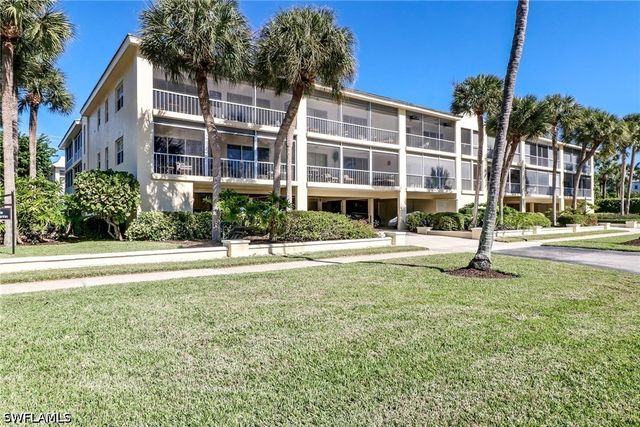 1051 3rd ST S 301, Naples, FL 34102