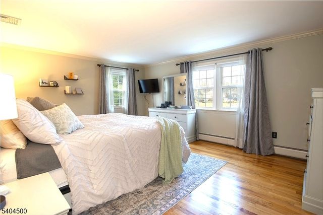 40 Westgate Dr, Sparta Twp., NJ 07871