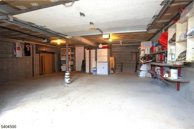 40 Westgate Dr, Sparta Twp., NJ 07871