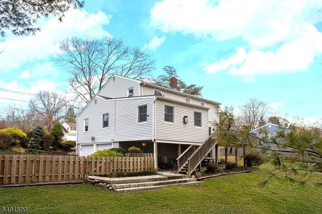 40 Westgate Dr, Sparta Twp., NJ 07871